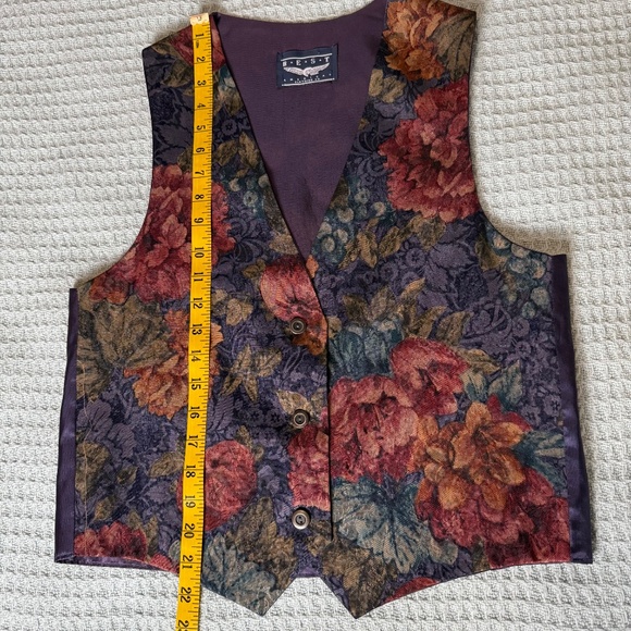 Vintage Best American Clothing Co Floral Vest Fits Womens Small Medium Satin - Picture 8 of 8